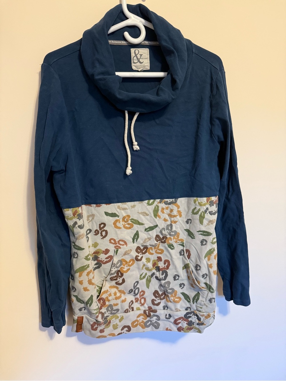 AMPERSAND AVE Navy Cowl Pullover with Floral Panel